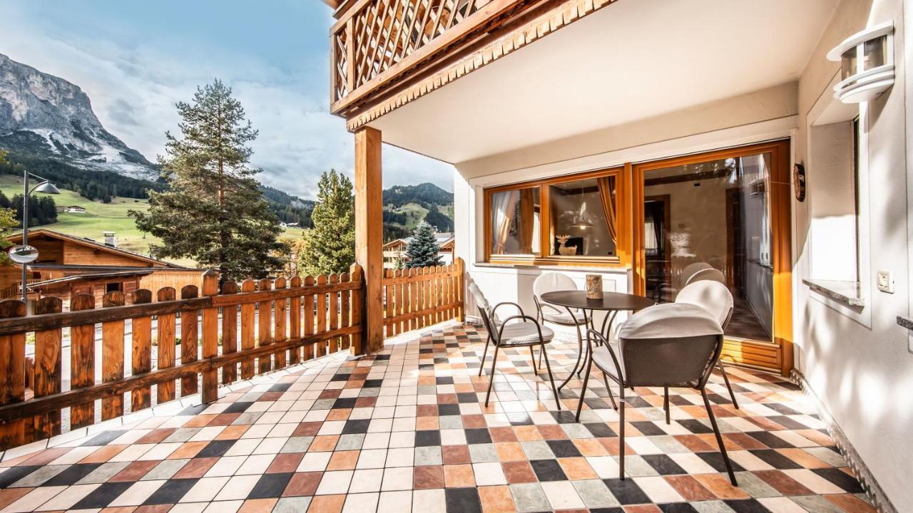 Apartments Chalet Maria Бадія Екстер'єр фото