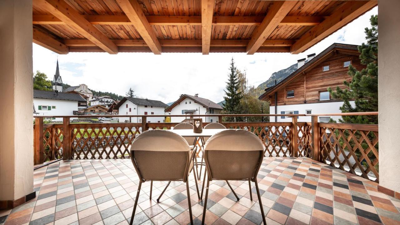 Apartments Chalet Maria Бадія Екстер'єр фото