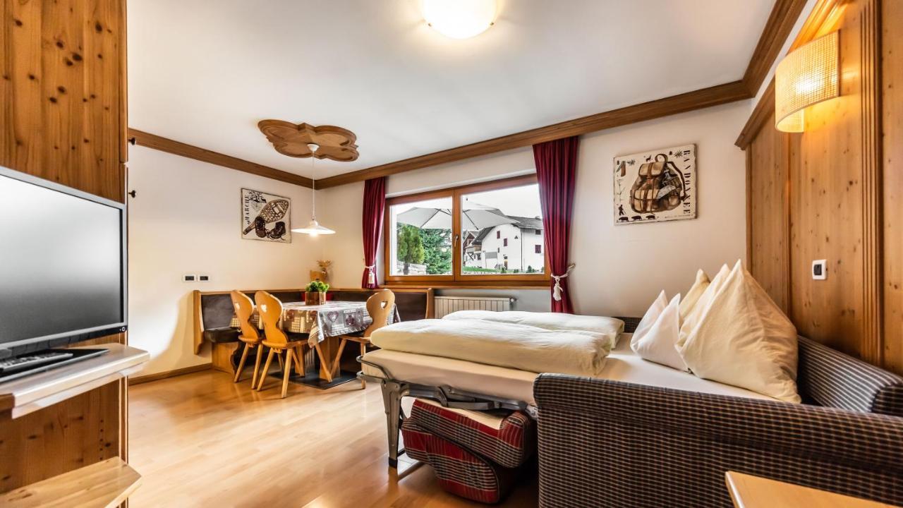 Apartments Chalet Maria Бадія Екстер'єр фото